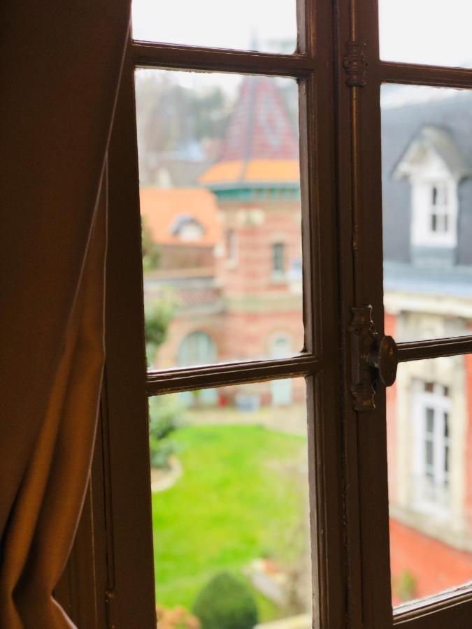 La Maison De Paul B Hotell Eus  Eksteriør bilde