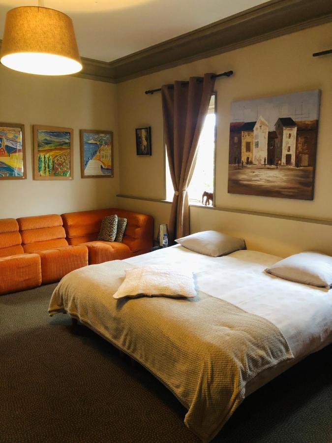 La Maison De Paul B Hotell Eus  Eksteriør bilde